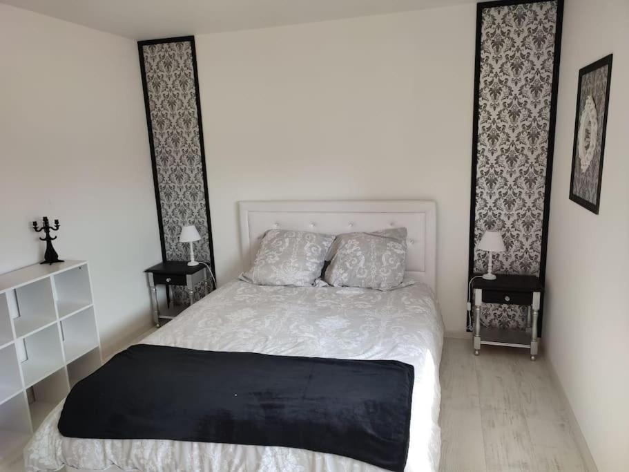Gite Le Relais Du Mardelon Messeme Exteriör bild